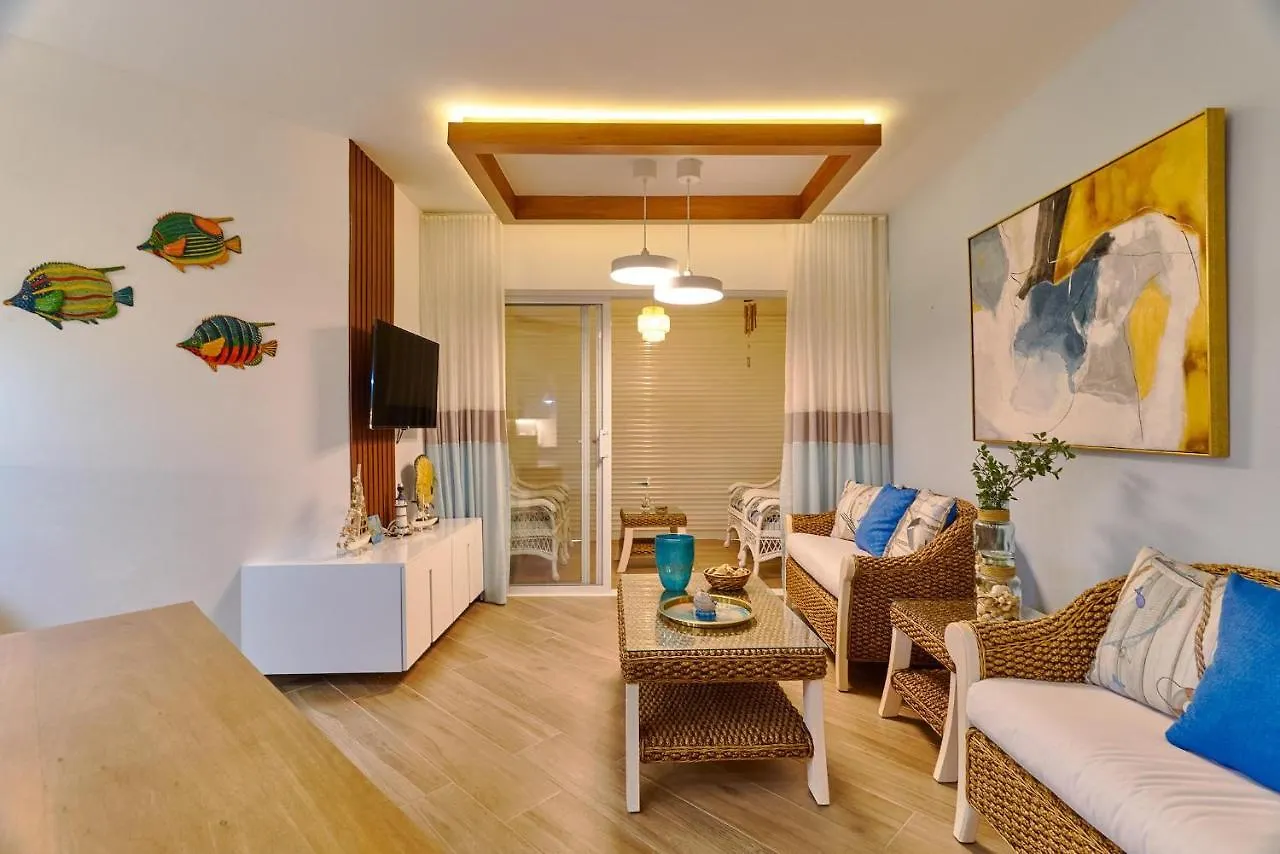 New! Unique Beachfront And Pool View Apartment At Juan Dolio