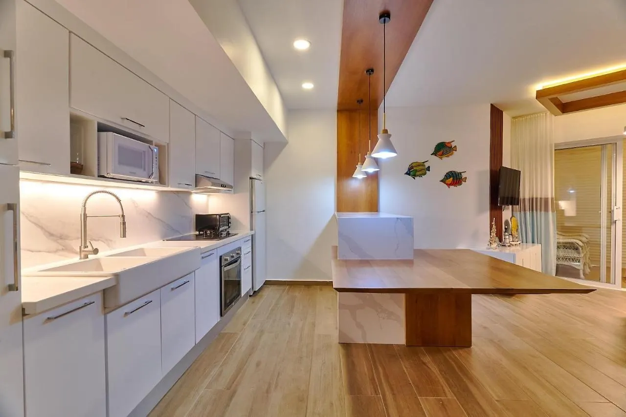 New! Unique Beachfront And Pool View Apartment At Juan Dolio