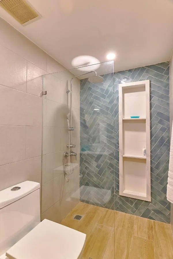 New! Unique Beachfront And Pool View Apartment At Juan Dolio