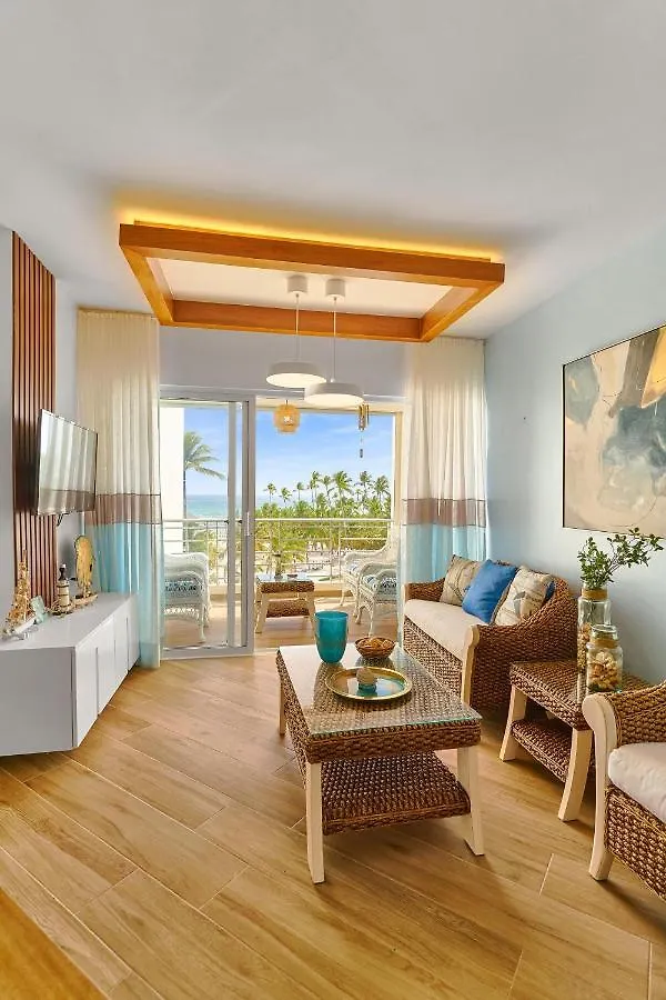 New! Unique Beachfront And Pool View Apartment At Juan Dolio