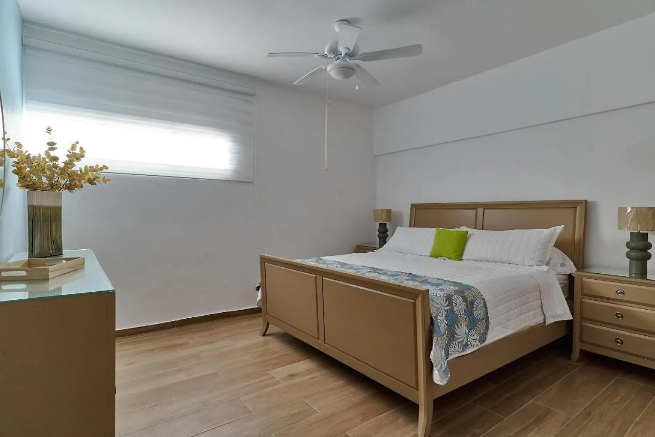 New! Unique Beachfront And Pool View Apartment At Juan Dolio 0*,